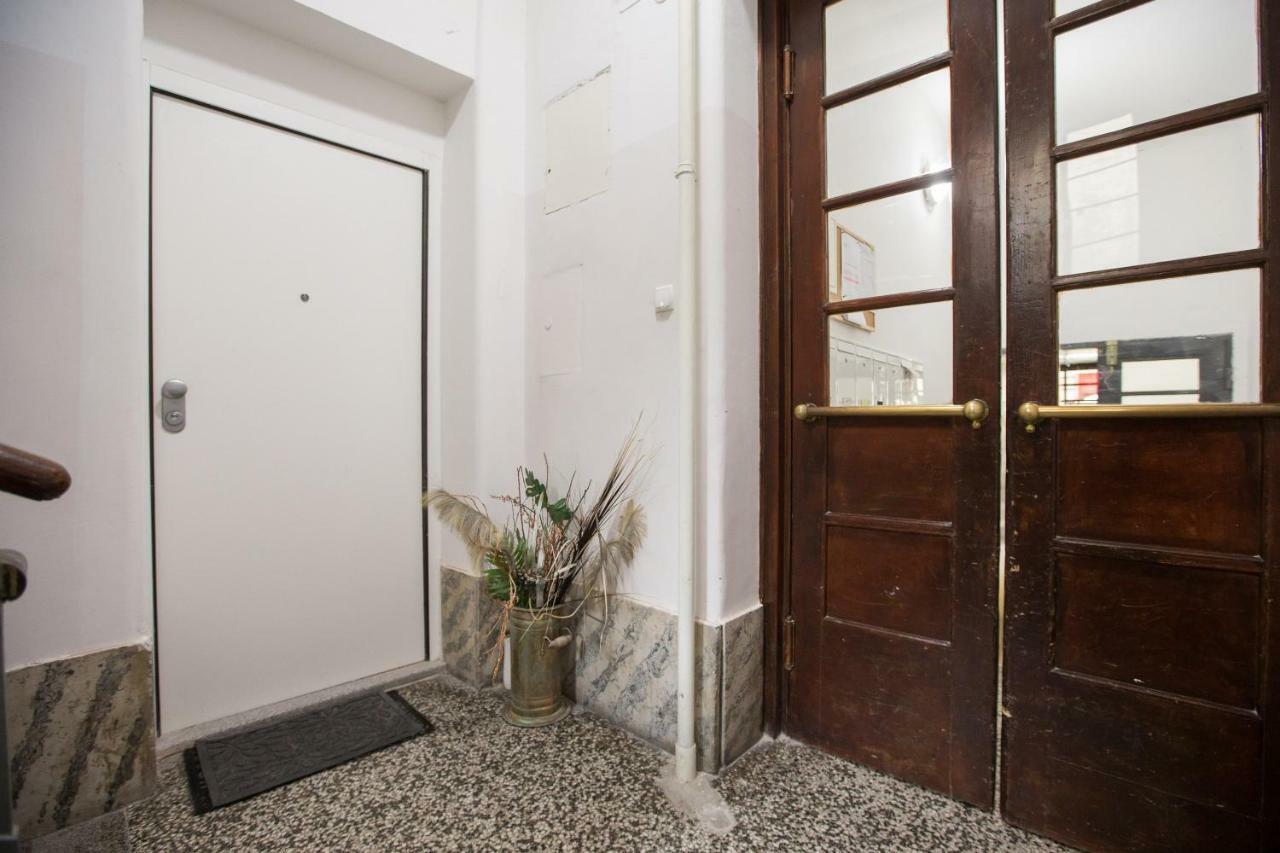Apartman Pierre Zagreb Exteriör bild